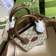 Gucci Mini Tote Bag with Interlocking G in GG Supreme 671623 Size 16 x 20 x 7 cm - 5