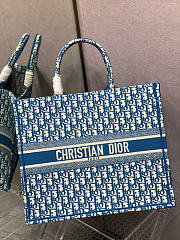 Dior Tote Book Size 42 x 18 x 35 cm - 1