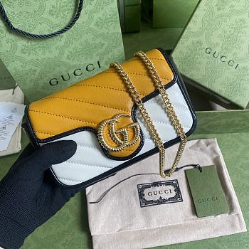 Gucci GG Marmont Yellow/White 574969 Size 16.5 x 10.2 x 5.1 cm