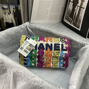 Chanel Flap Bag 01 Size 15 x 24.5 x 5 cm
