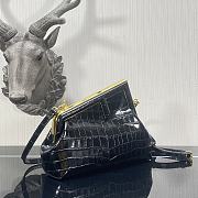 Fendi Frist Handbag 2217 Size 26 × 9.5 × 18 cm - 5