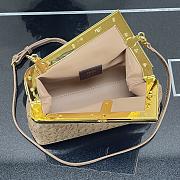 Fendi Handbag Snake Skin Size 32.5 x 15 x 23.5 cm - 4