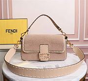 Fendi Baguette Nude Size 27 × 6 × 15 cm - 1