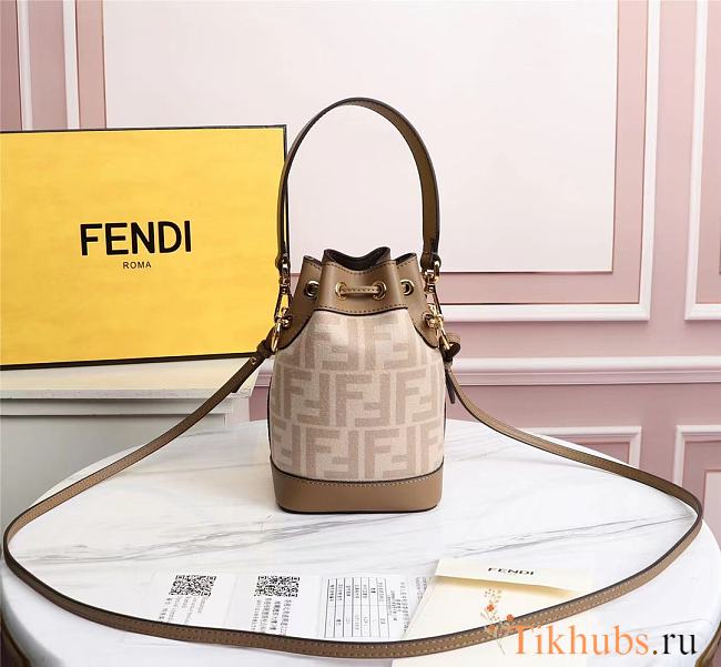 Fendi Mon Tresor Small Bucket Bag Size 17 x 12 x 10 cm - 1