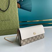 Gucci GG Marmont Chain Wallet White 546585 Size 19 x 10 x 3.5 cm - 3