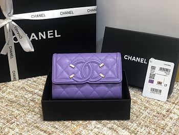 Chanel CC Small Wallet Purple 84447 Size 15 cm