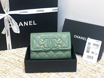 Chanel CC Small Wallet Green 84447 Size 15 cm