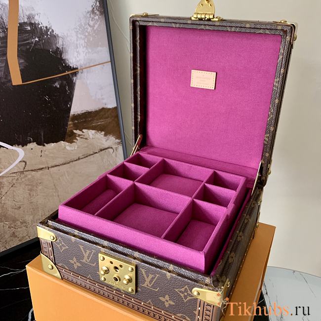 LV Jewelry Case Purple Size 23 x 11 x 23 cm - 1