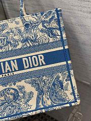 Dior Book Tote Animal Word Blue Size 36 x 18 x 28 cm - 6