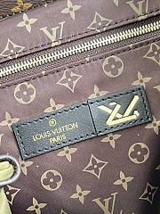 LV Onthego Econyl Nylon Pillow Puffer Size 41 x 34 x 19 cm - 3