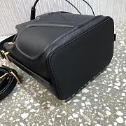 Vlogo Walk Calfskin Bucket Bag Black Size 18 x 20.5 x 10 cm - 2