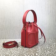 Vlogo Walk Calfskin Bucket Bag Red Size 18 x 20.5 x 10 cm - 5