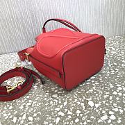 Vlogo Walk Calfskin Bucket Bag Red Size 18 x 20.5 x 10 cm - 4