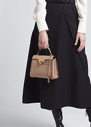 Valentino Rockstud Alcove Grainy Calfskin Handbag Beige Size 22 x 17 x 9 cm - 6