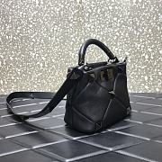 Valentino Enameled Stud The Handle Bag Black Size 20 x 9 x 15 cm - 3