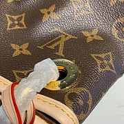 LV Monogram Canvas Artsy MM M44869 Size 41 x 32 x 22 cm  - 3