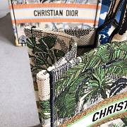 Dior Book Tote Tropical Forest Green Size 42 x 18 x 35 cm - 2