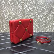 Valentino Roman Stud Red Clutch Size 20 x 5 x 14 cm - 6