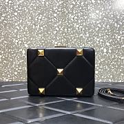 Valentino Roman Stud Black Clutch Size 20 x 5 x 14 cm - 1