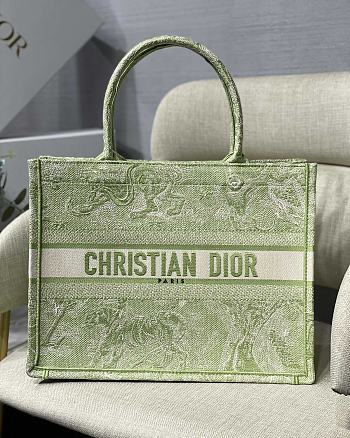 Dior Book Tote Bag Large Green Size 36.5 x 28 x 17.5 cm