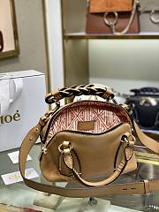 Chloe Daria In Grained & Shiny Calfskin Brown Size 22 x 9 x 18 cm - 5