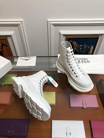 Alexander McQueen Boots White 01