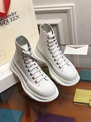 Alexander McQueen Boots White 01 - 6