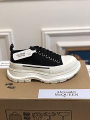 Alexander McQueen Sneakers Black 01 - 2