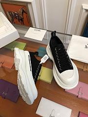 Alexander McQueen Sneakers Black 01 - 3