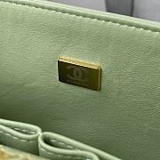 Chanel Flap Bag Lambskin in Light Green 23cm with Gold Hardware A01113 - 4