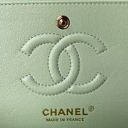 Chanel Flap Bag Lambskin in Light Green 23cm with Gold Hardware A01113 - 3