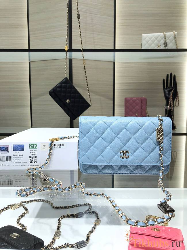 Chanel WOC Caviar AP2400 Blue Size 19 cm - 1