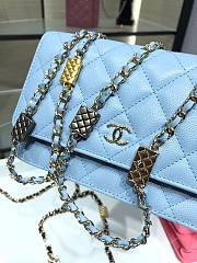 Chanel WOC Caviar AP2400 Blue Size 19 cm - 2