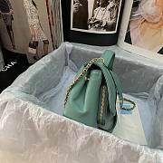 Chanel Messenger Bag Teal Color 93749 Size 19 x 7 x 14 cm - 3