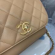 Chanel Messenger Bag Brown AS93608 Size 23 x 8 x 16 cm - 6