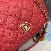 Chanel Messenger Bag Red 93749 Size 19 x 7 x 14 cm - 3