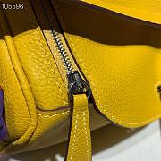 Hermes Lindy Leather Handbag Yellow Size 26 x 14 x 18 cm - 6