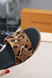 LV Slides  01 - 3