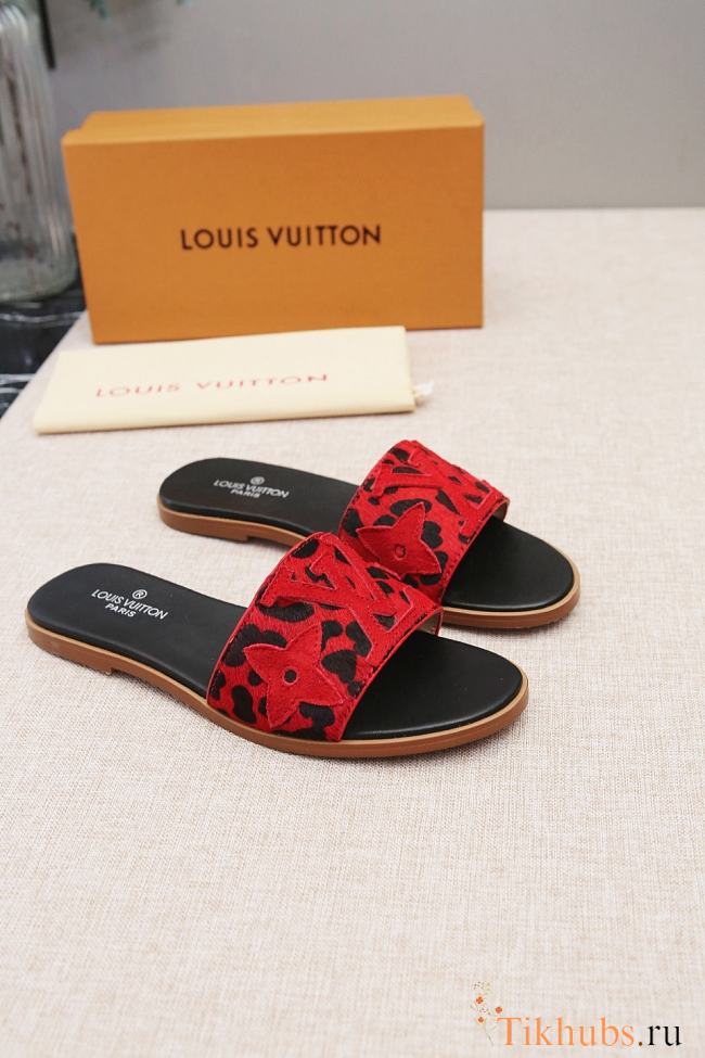 LV Slide 02 - 1