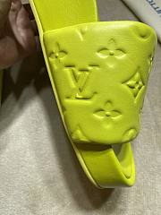 LV Slides Yellow - 2