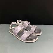 LV Sandals 01 - 4