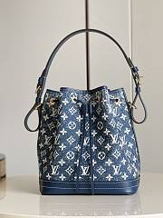 LV Neonoe Denim Blue Navy M59606 Size 25 x 28.5 x 20 cm - 1