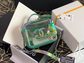 Chanel Vanity Multicolour Green Size 17 x 13 x 7 cm