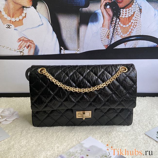 Chanel Elephant Pattern Black Flap Bag Gold Hardware Size 28 cm - 1