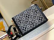 LV Dauphine M44580 Black Size 20 x 15 x 9 cm - 3