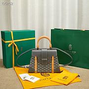 Goyard Saigon Gray Size 28 x 23 x 13 cm - 1