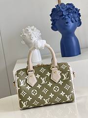 LV Speedy M46118 Green Size 20.5 x 13.5 x 12 cm - 4