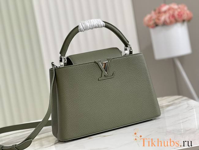 LV Capucines Taurillon Leather Green M57227 Size 31.5 x 30 x 11 cm - 1
