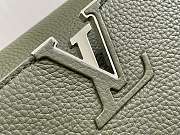 LV Capucines Taurillon Leather Green M57227 Size 31.5 x 30 x 11 cm - 2
