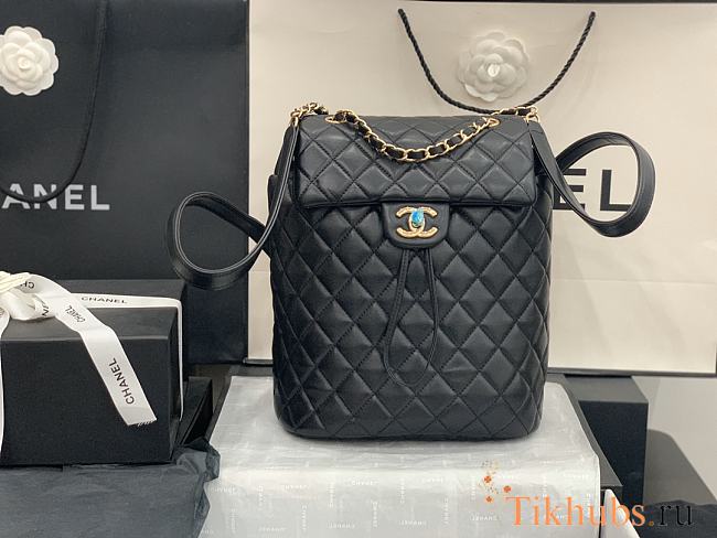 Chanel Black Gold Hardware Backpack 91120 Size 28 x 23 x 13 cm - 1